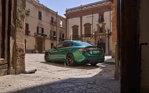   Alfa Romeo Giulia Quadrifoglio 100 Anniversario - 2023