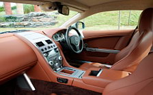   Aston Martin DB9 Coupe - 2010