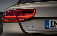   Audi A8 - 2010