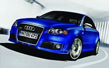   Audi RS4 - 2005