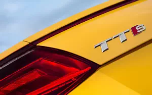   Audi TTS Roadster - 2014