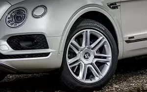   Bentley Bentayga Diesel (White Sand) - 2016