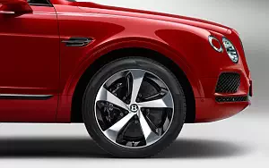Обои автомобили Bentley Bentayga V8 - 2018