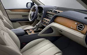 Обои автомобили Bentley Bentayga Azure - 2022