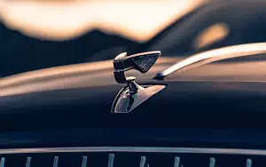   Bentley Flying Spur (Dark Sapphire) - 2019