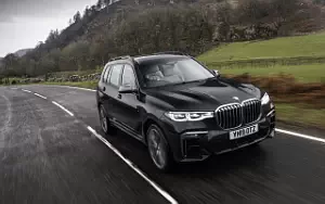 Обои автомобили BMW X7 xDrive30d M Sport UK-spec - 2019
