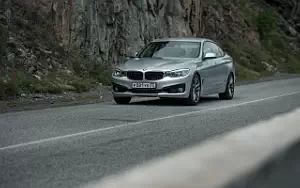   BMW 335i Gran Turismo Sport Line - 2013