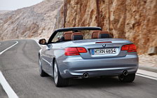   BMW 3-Series Convertible - 2010