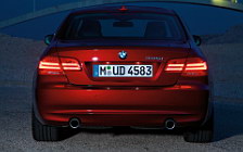   BMW 3-Series Coupe - 2010