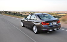   BMW 320d Sedan Modern Line - 2012