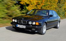   BMW 750iL E32