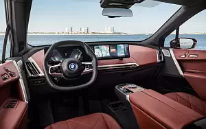   BMW iX Sport - 2021