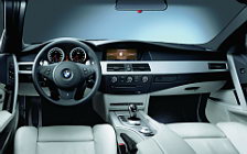 BMW M5 Sedan - 2004