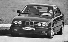 Обои автомобили BMW M5 E34