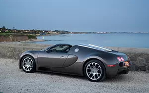 Обои автомобили Bugatti Veyron Grand Sport Roadster - 2009