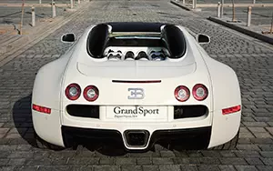   Bugatti Veyron Grand Sport Roadster - 2011