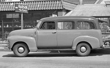   Chevrolet Suburban - 1949