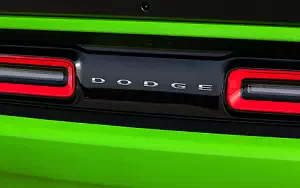   Dodge Challenger R/T Plus Shaker - 2015