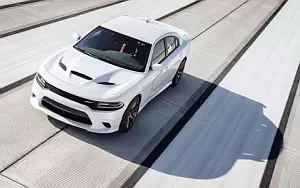   Dodge Charger SRT Hellcat - 2015