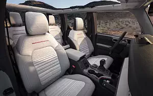  Ford Bronco 4-Door - 2020