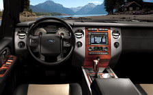  Ford Expedition - 2010