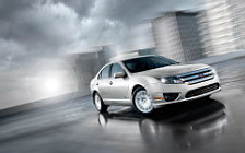   Ford Fusion Hybrid - 2012