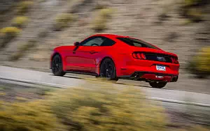   Ford Mustang EcoBoost - 2015