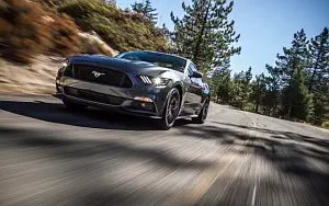   Ford Mustang GT - 2015