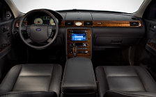   Ford Taurus - 2008