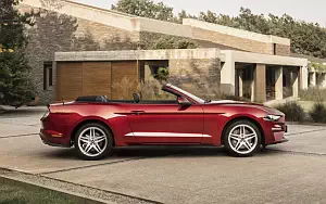   Ford Mustang EcoBoost Convertible EU-spec - 2017