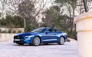 Обои автомобили Ford Mustang EcoBoost Fastback (Lightning Blue) EU-spec - 2017