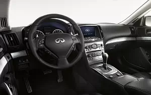   Infiniti Q60S Coupe - 2014