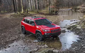   Jeep Cherokee Trailhawk - 2018