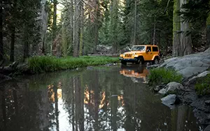   Jeep Wrangler Rubicon - 2012