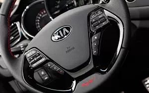   Kia cee'd GT - 2013