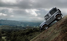   Land Rover Defender Station Wagon 3door - 2011