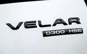   Range Rover Velar R-Dynamic D300 HSE Black Pack - 2017