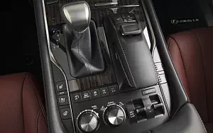   Lexus LX 570 CA-spec - 2016