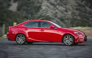   Lexus IS 200t F SPORT US-spec - 2015