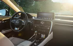   Lexus RX 450hL - 2019