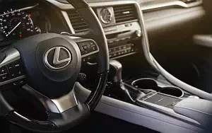   Lexus RX 450hL - 2019