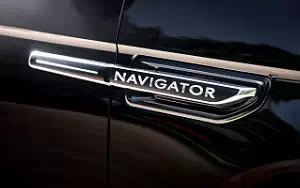   Lincoln Navigator L Black Label - 2017