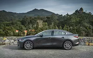   Mazda 3 Sedan US-spec - 2019