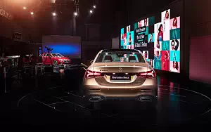   Mercedes-Benz A 200 L Sport Sedan  China-spec - 2018