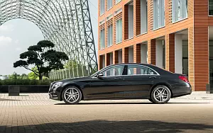   Mercedes-Benz S500 AMG Sports Package UK-spec - 2013