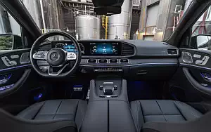   Mercedes-Benz GLS 580 4MATIC AMG Line (Cavansite Blue) US-spec - 2019