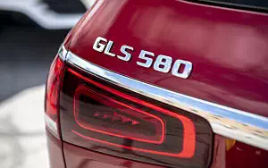   Mercedes-Benz GLS 580 4MATIC AMG Line (Designo Cardinal Red) US-spec - 2019