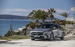   Mercedes-Benz A 180 d Progressive - 2018