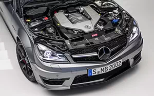   Mercedes-Benz C63 AMG Coupe Edition 507 - 2013
