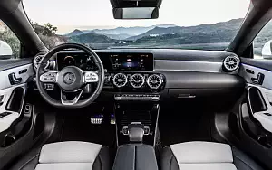   Mercedes-Benz CLA Shooting Brake AMG Line - 2019